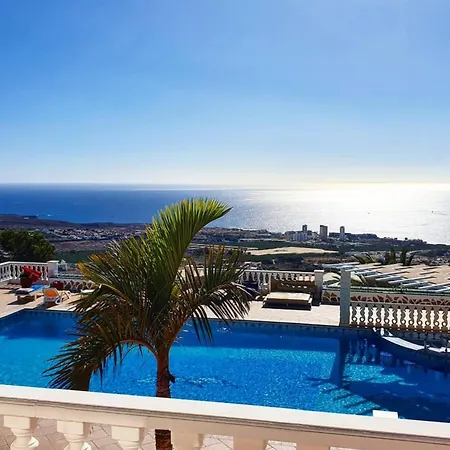 Private Luxury With Jacuzzi, Beach Bar, Pool וילה אדחה