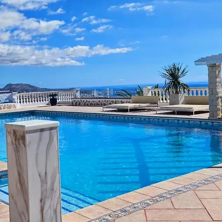 Villa Private Luxury With Jacuzzi, Beach Bar, Pool *